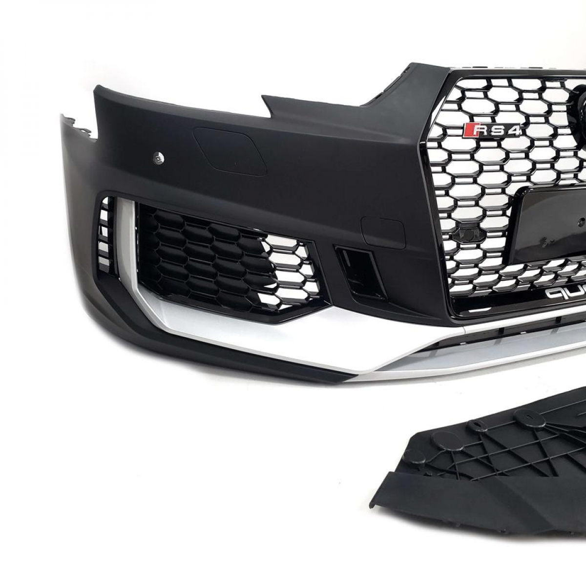Передній бампер на Audi A4 B9 2015-2019 рік (RSU в стилі RS4)