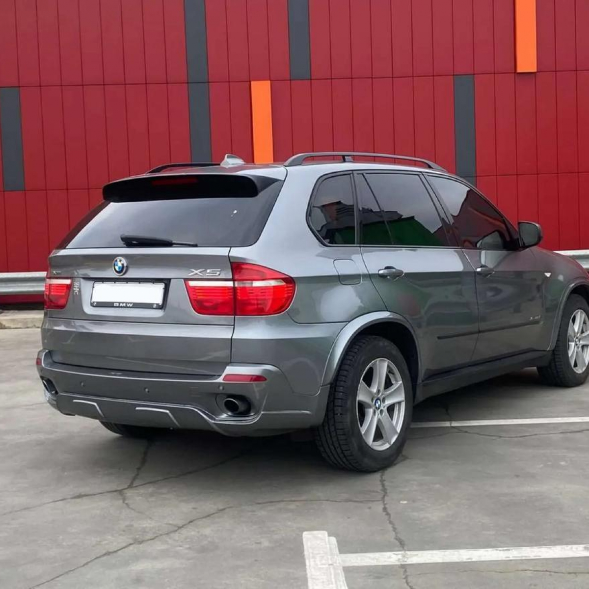 Комплект дооснащения ( Аеро кит ) на BMW X5 E70 2007-2010 года