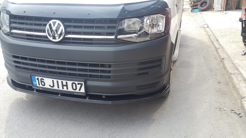 Передня лип накладка Standart (ABS) для Volkswagen T6 2015-2018