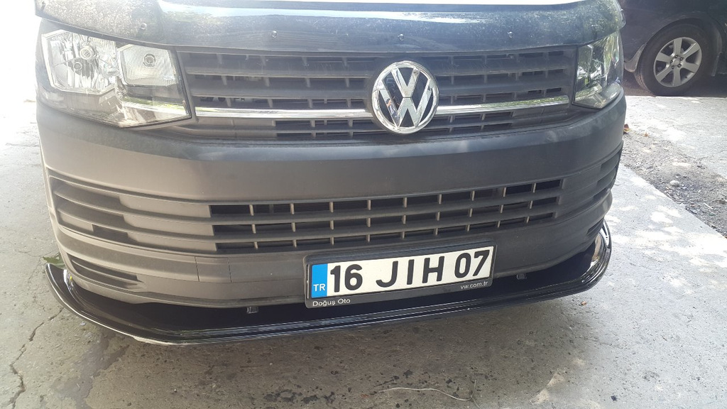 Передня лип накладка Standart (ABS) для Volkswagen T6 2015-2018