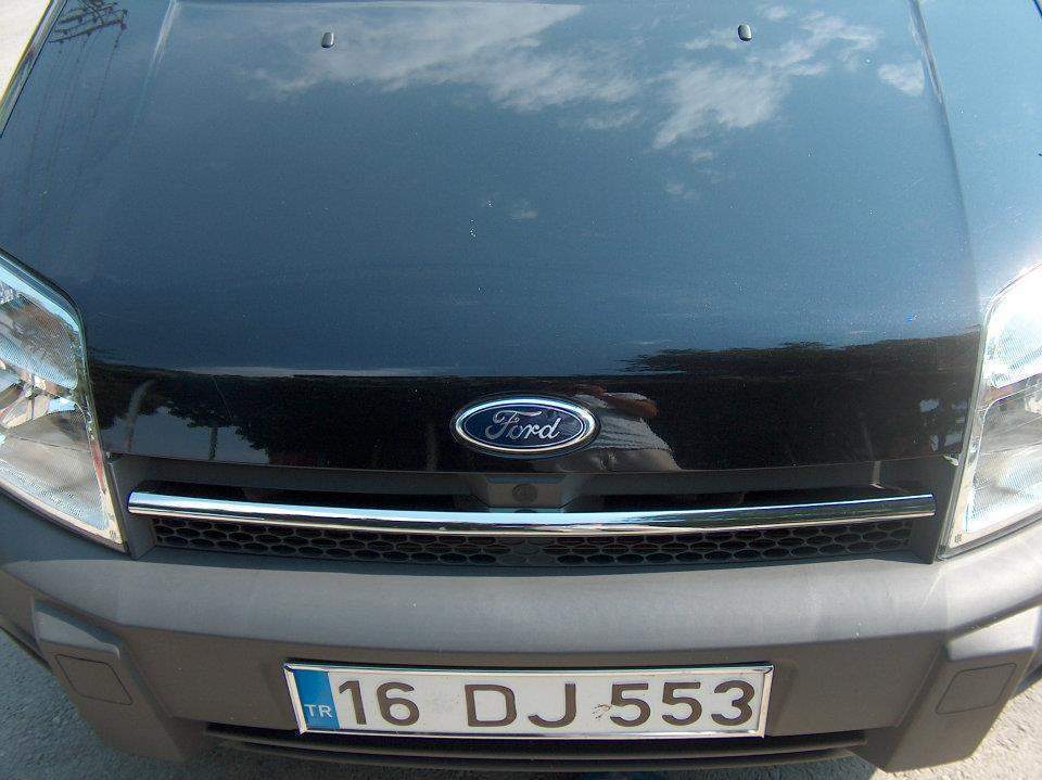 Хром накладка на решітку радіатора Ford Transit Connect/Tourneo 2004-2008