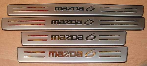 Накладки на пороги 
Mazda 6 2003-2007