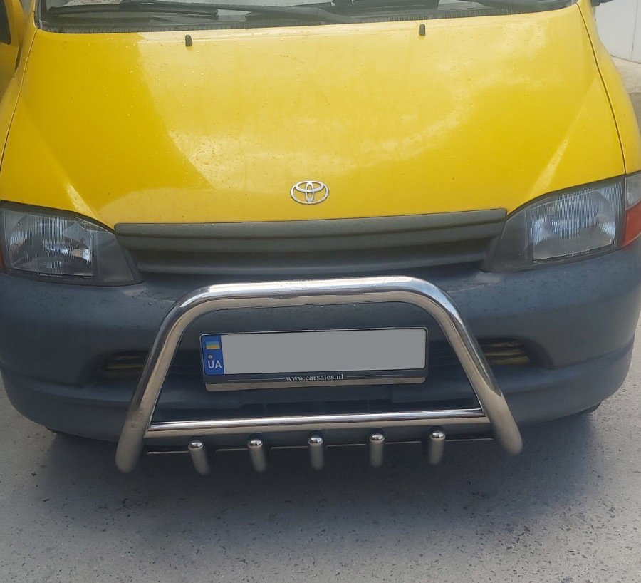 Кенгурятник WT003 (нерж) для Toyota HiAce