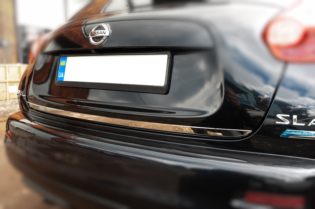 Кромка багажника (нерж.) Carmos - Турецька сталь для Nissan Juke 2010-2019 рр