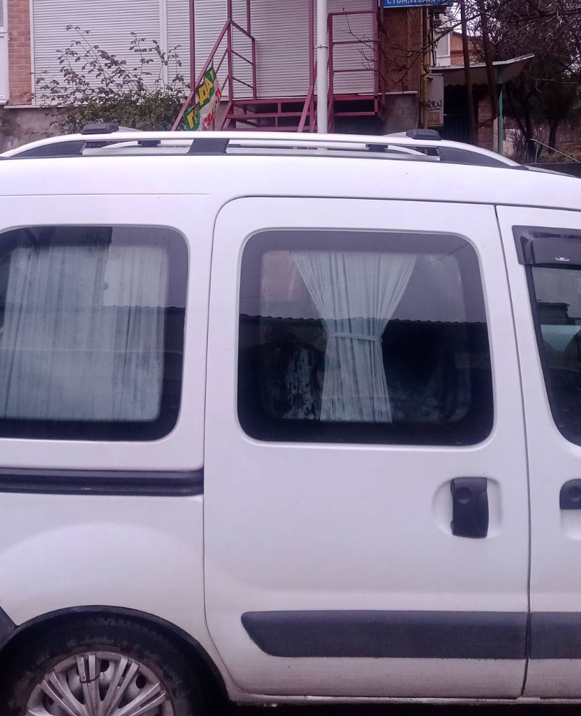 Рейлінги Skyport (сірий мат) для Renault Kangoo 1998-2008 років.