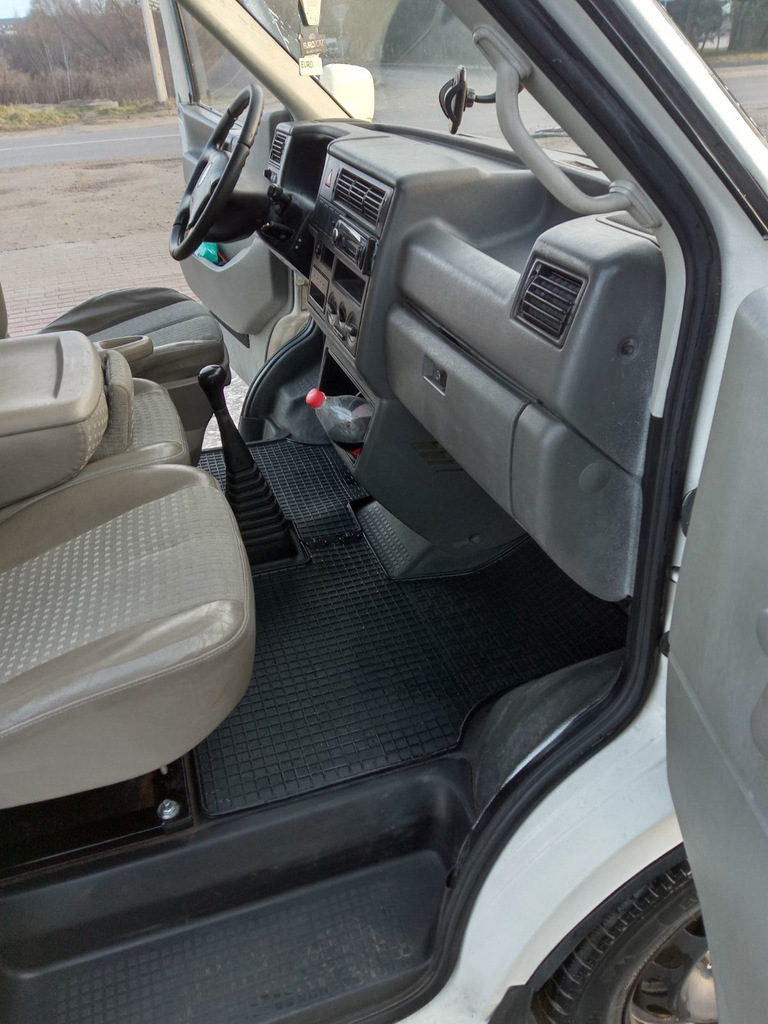 Килимки в салон Polytep для VW T-4 90+ (3 шт, передні)