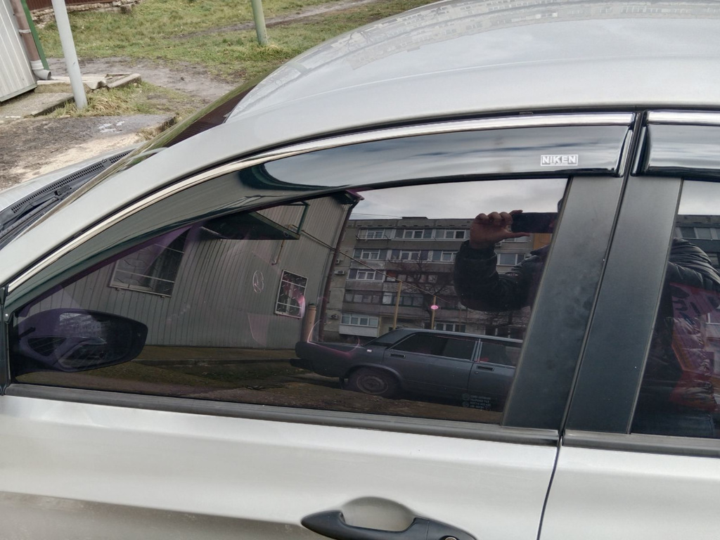 Ветровики с хромом SD (4 шт, Niken) для Hyundai Accent Solaris 2011-2017 гг.