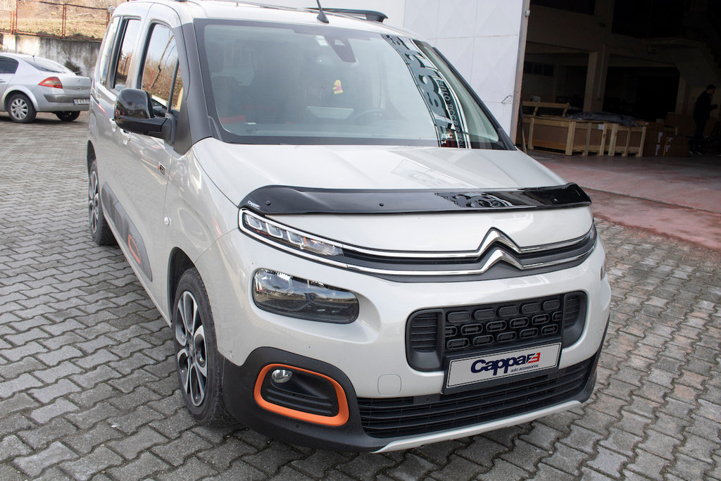 Дефлектор капота (EuroCap) для Peugeot Partner/Rifter 2019↗ мм.