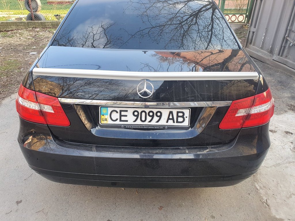 Спойлер (ABS, під фарбування) для Mercedes E-сlass W212 2009-2016рр.