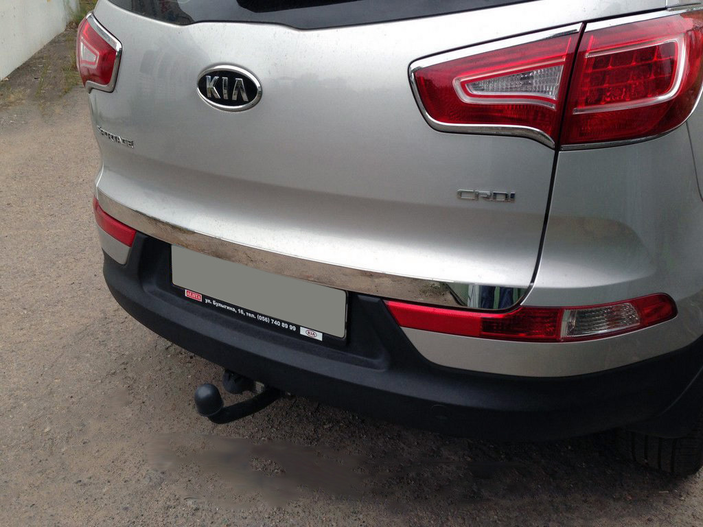 Хром накладка нижньої кромки багажника Kia Sportage R 2010-2015 (нержавіюча сталь)