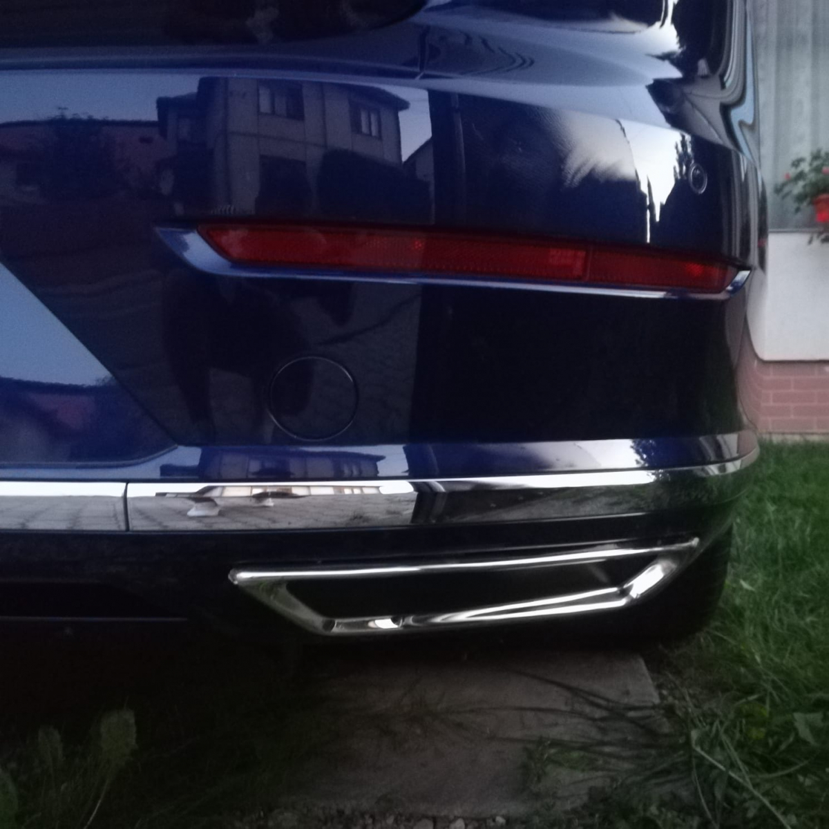 Хром накладки на глушник Omsa (нерж.) для VW Passat B8 2015-