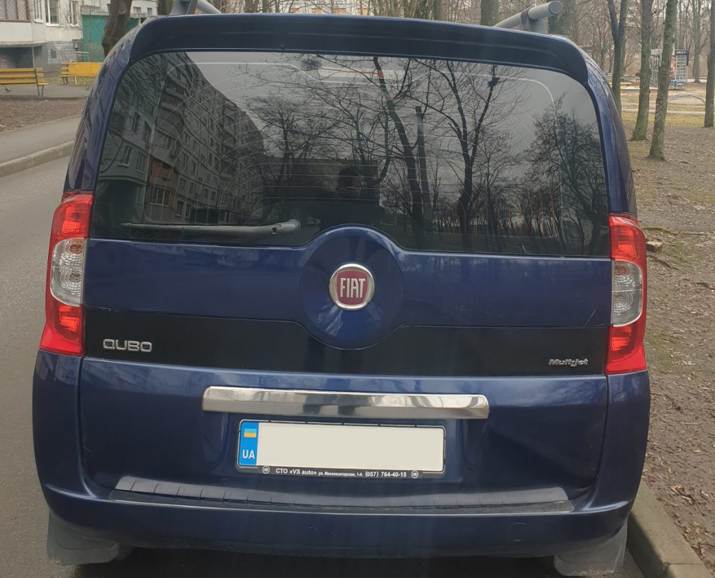 Накладка на задній бампер для Fiat Fiorino/Qubo 2008-