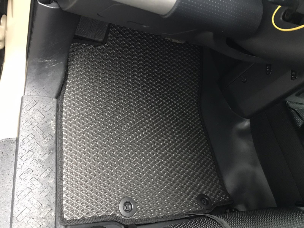 Килимки в салон EVA (чорні) для Toyota FJ Cruiser