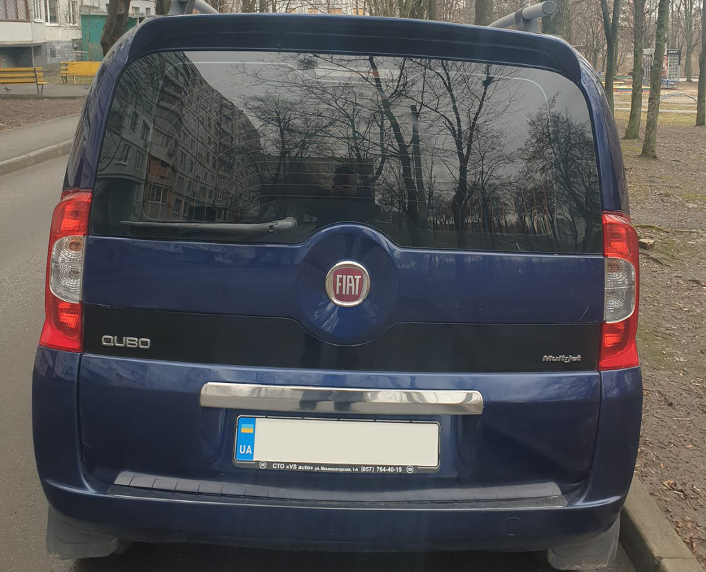 Хром накладка над номером кришки багажника Carmos для Fiat Fiorino/Qubo 2008-