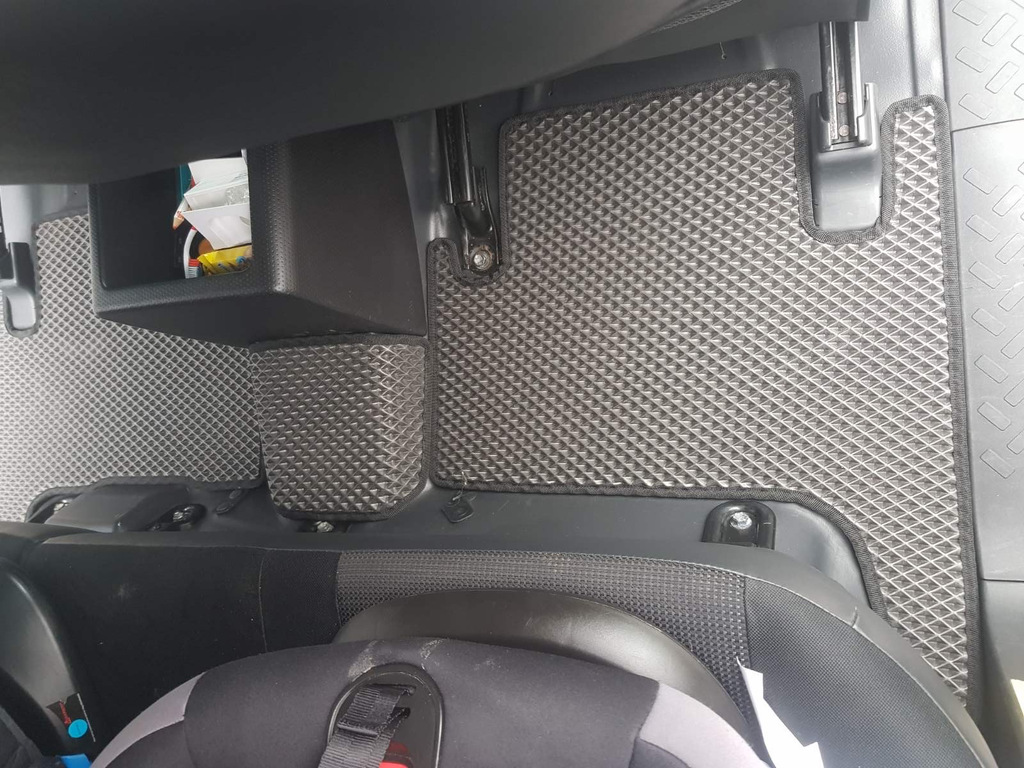 Килимки в салон EVA (чорні) для Toyota FJ Cruiser