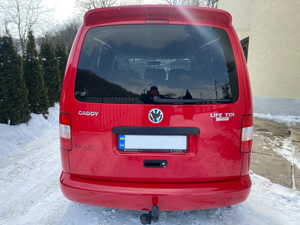 Спойлер Інче для VW Caddy 2004/2011-2015 (ляда)