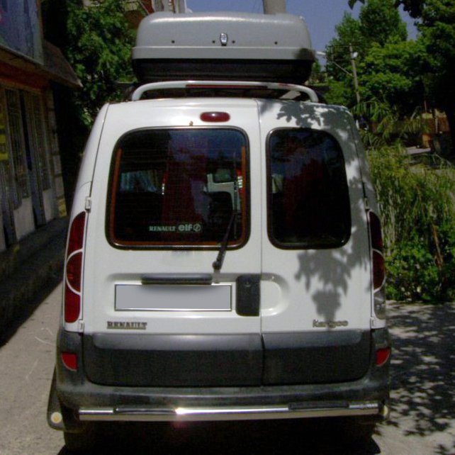 Спойлер Исикли (під фарбування) для Renault Kangoo 1998-2008 років.
